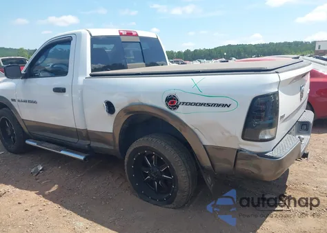 2011 Dodge Ram 1500 z USA, uszkodzony, nr VIN 3D7JV1ET0BG602741